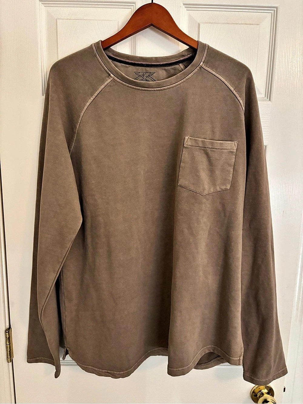 Weatherproof Original Weatherproof Long Sleeve Pocket Tee in Brown XL Like New